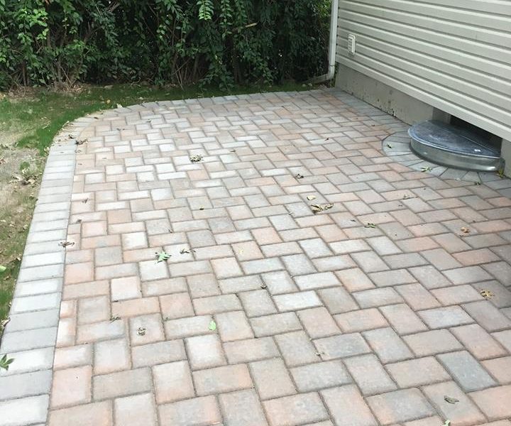 backyard_patio_and_walkway